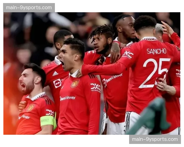 贝蒂斯双后腰改单后腰，机动性边中场弥补创造力缺口